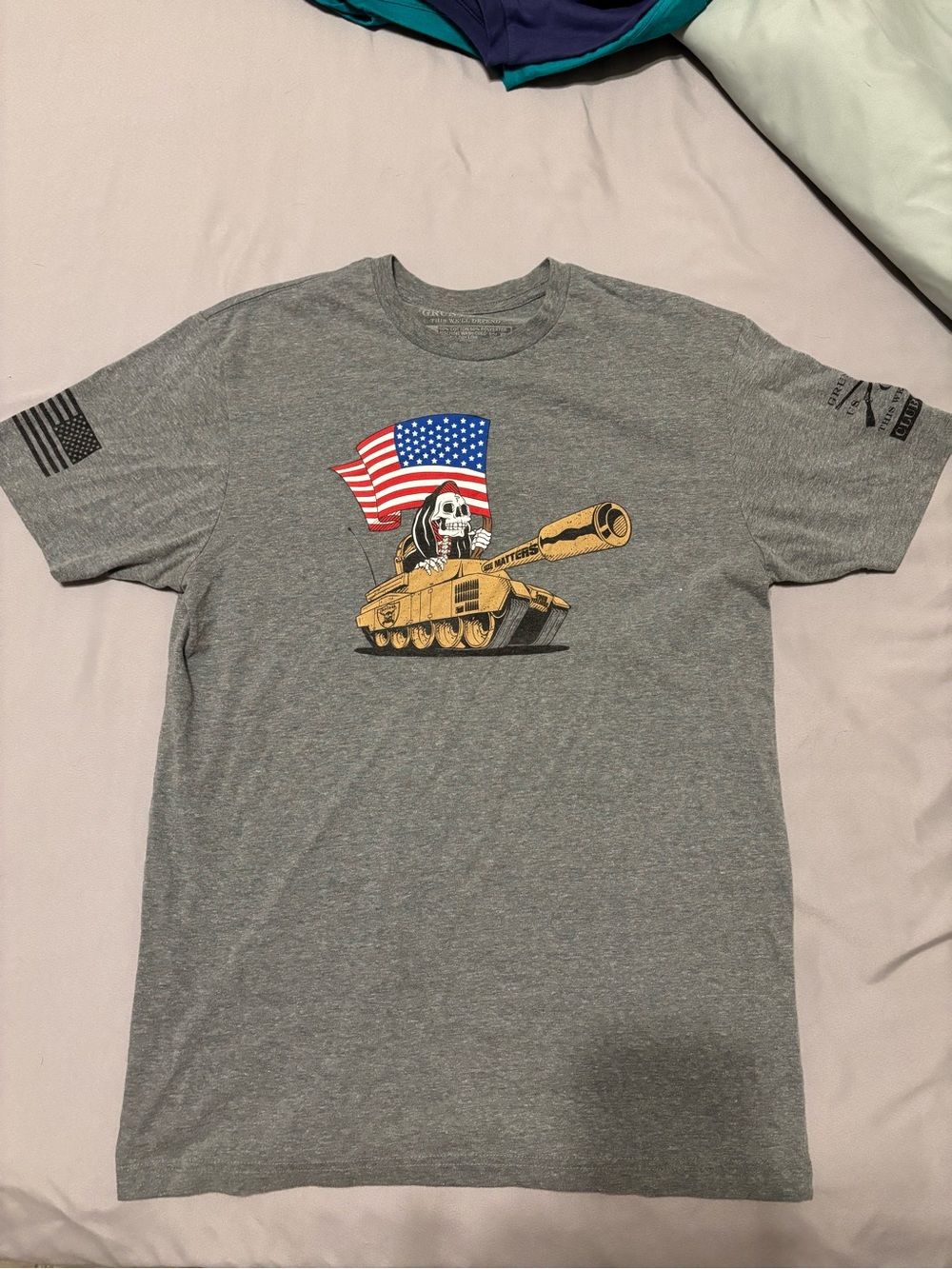 Grunt Style Gray Short‑Sleeve Tee with Tank and American Flag Graphic